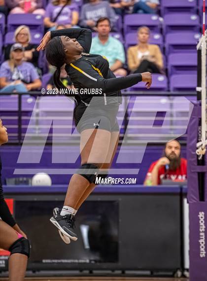 Thumbnail 3 in Mt. Pleasant @ Hallsville photogallery.