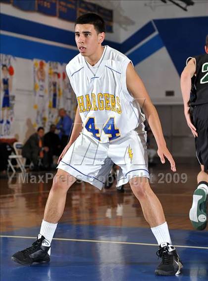 Thumbnail 1 in Bonita @ Charter Oak photogallery.