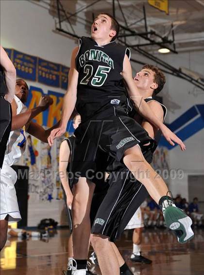 Thumbnail 2 in Bonita @ Charter Oak photogallery.