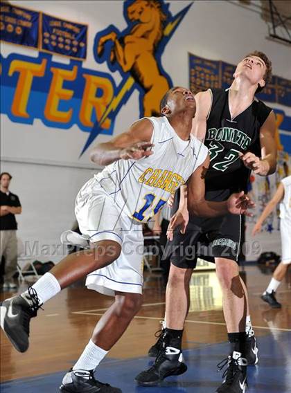 Thumbnail 1 in Bonita @ Charter Oak photogallery.