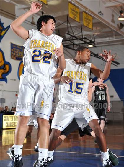Thumbnail 1 in Bonita @ Charter Oak photogallery.