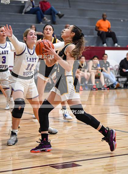 Thumbnail 1 in Florence vs Immanuel Christian (Cameron Chamber Christmas Classic) photogallery.