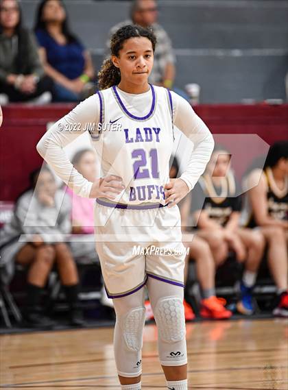 Thumbnail 3 in Florence vs Immanuel Christian (Cameron Chamber Christmas Classic) photogallery.