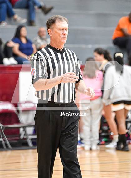 Thumbnail 3 in Florence vs Immanuel Christian (Cameron Chamber Christmas Classic) photogallery.