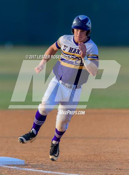 Thumbnail 2 in Medina vs. D'Hanis (UIL 1A Regional Quarterfinal) photogallery.