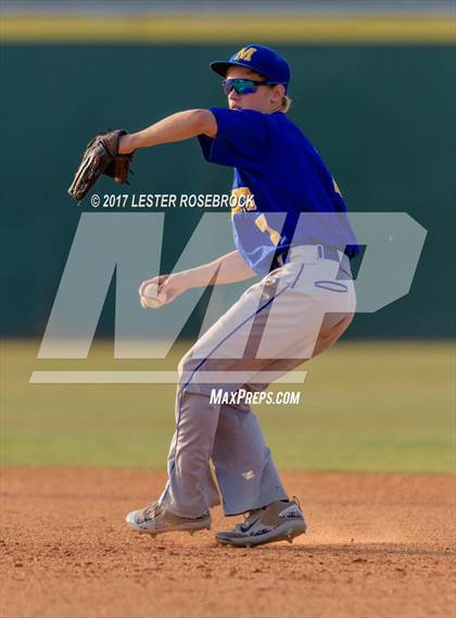 Thumbnail 2 in Medina vs. D'Hanis (UIL 1A Regional Quarterfinal) photogallery.