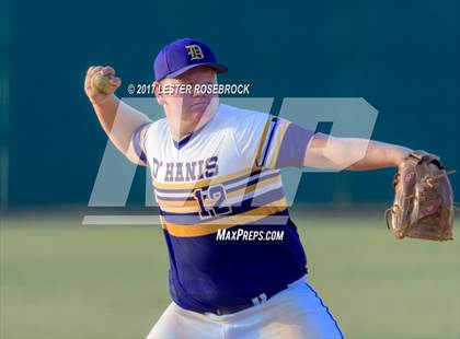 Thumbnail 1 in Medina vs. D'Hanis (UIL 1A Regional Quarterfinal) photogallery.