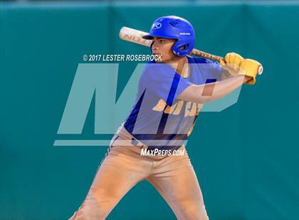 Thumbnail 2 in Medina vs. D'Hanis (UIL 1A Regional Quarterfinal) photogallery.
