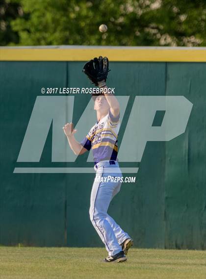 Thumbnail 1 in Medina vs. D'Hanis (UIL 1A Regional Quarterfinal) photogallery.