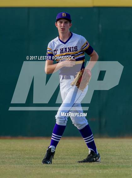 Thumbnail 1 in Medina vs. D'Hanis (UIL 1A Regional Quarterfinal) photogallery.