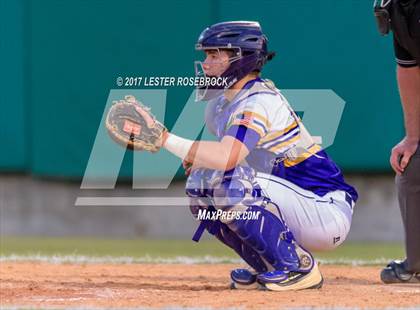 Thumbnail 3 in Medina vs. D'Hanis (UIL 1A Regional Quarterfinal) photogallery.