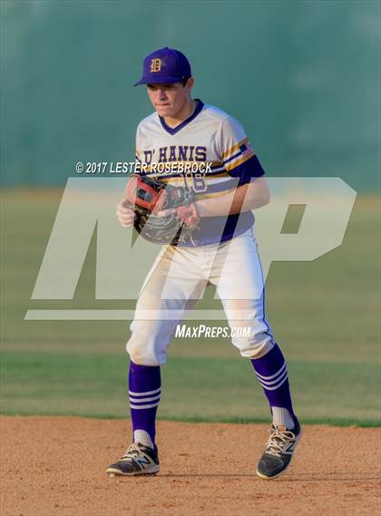 Thumbnail 3 in Medina vs. D'Hanis (UIL 1A Regional Quarterfinal) photogallery.