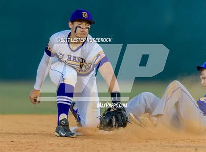 Thumbnail 2 in Medina vs. D'Hanis (UIL 1A Regional Quarterfinal) photogallery.