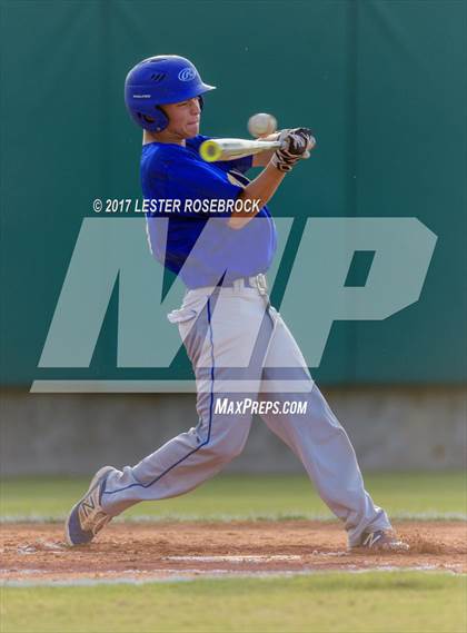 Thumbnail 3 in Medina vs. D'Hanis (UIL 1A Regional Quarterfinal) photogallery.