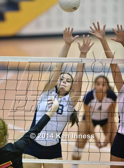 Thumbnail 2 in Pope John Paul II vs. Gwynedd Mercy Academy (District 1 AA Semifinal) photogallery.