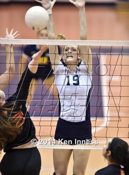 Thumbnail 2 in Pope John Paul II vs. Gwynedd Mercy Academy (District 1 AA Semifinal) photogallery.