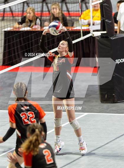 Thumbnail 1 in Oak Glen vs. South Harrison (WVSSAC Class AA Quarterfinal) photogallery.