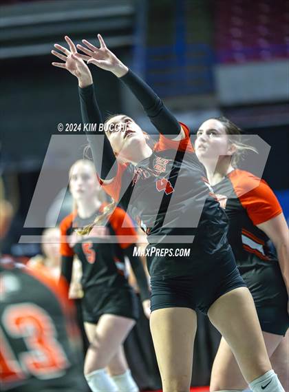Thumbnail 2 in Oak Glen vs. South Harrison (WVSSAC Class AA Quarterfinal) photogallery.