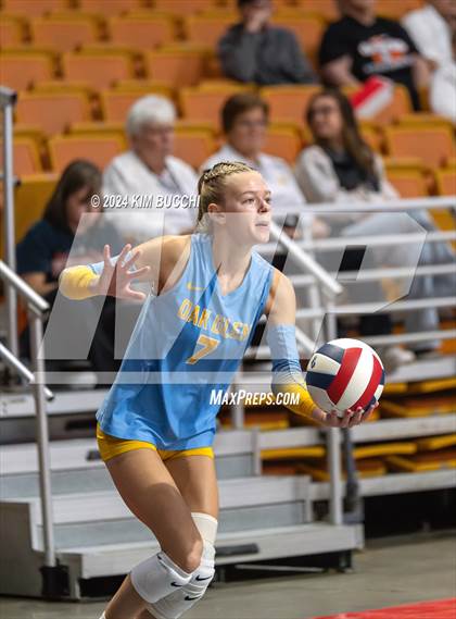 Thumbnail 2 in Oak Glen vs. South Harrison (WVSSAC Class AA Quarterfinal) photogallery.