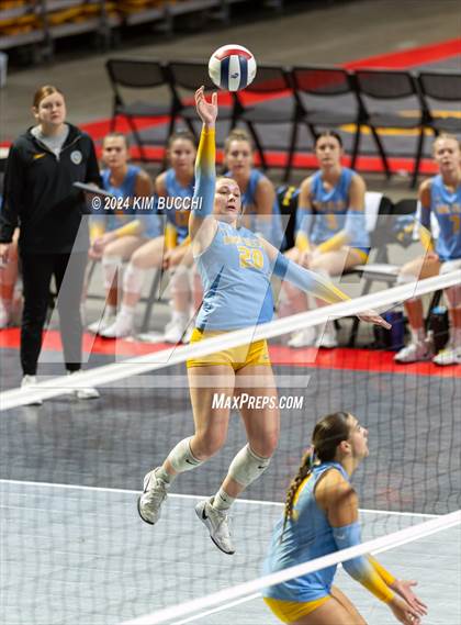 Thumbnail 3 in Oak Glen vs. South Harrison (WVSSAC Class AA Quarterfinal) photogallery.