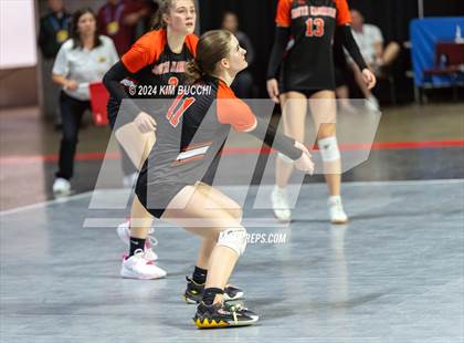 Thumbnail 1 in Oak Glen vs. South Harrison (WVSSAC Class AA Quarterfinal) photogallery.