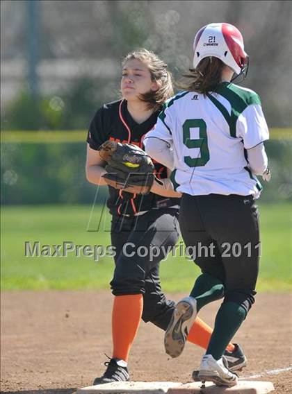 Thumbnail 1 in El Camino vs. Foothill (Victory Pre-Season T.O.C.) photogallery.