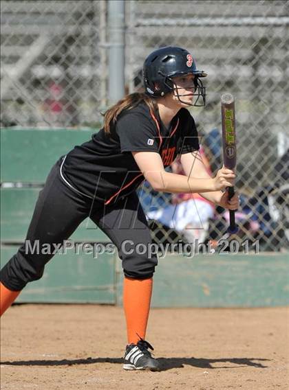 Thumbnail 2 in El Camino vs. Foothill (Victory Pre-Season T.O.C.) photogallery.