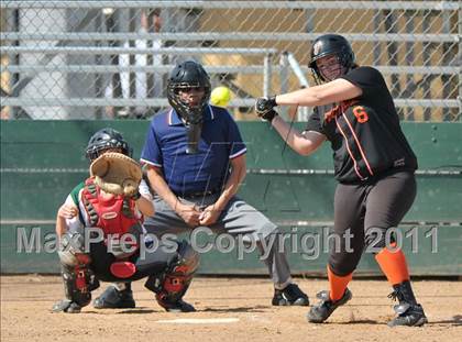Thumbnail 1 in El Camino vs. Foothill (Victory Pre-Season T.O.C.) photogallery.
