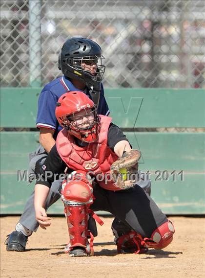 Thumbnail 1 in El Camino vs. Foothill (Victory Pre-Season T.O.C.) photogallery.