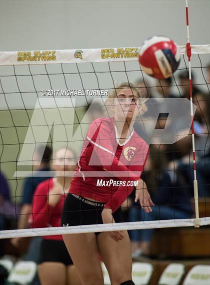 Thumbnail 2 in Pleasant Valley vs. Chico (NSCIF D2  Final) photogallery.