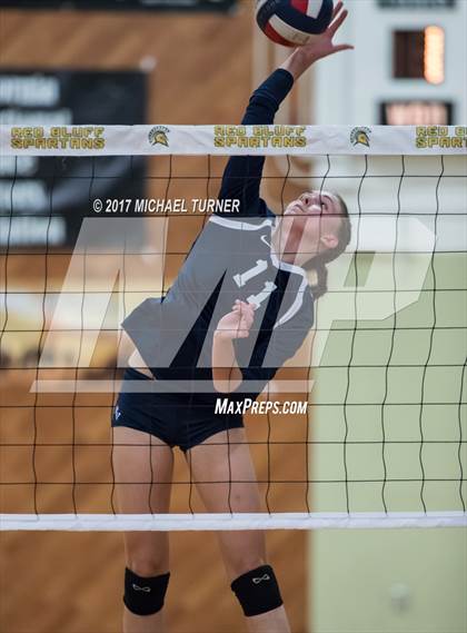 Thumbnail 1 in Pleasant Valley vs. Chico (NSCIF D2  Final) photogallery.