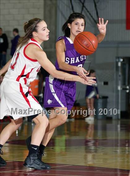 Thumbnail 3 in Shasta @ Foothill photogallery.