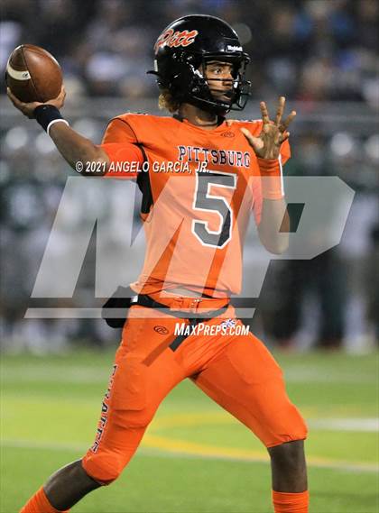 Thumbnail 1 in Pittsburg @ De La Salle (CIF NCS Open Division 1 Championship) photogallery.