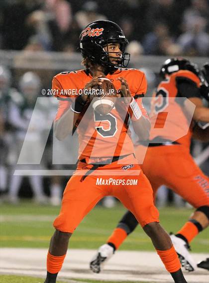 Thumbnail 3 in Pittsburg @ De La Salle (CIF NCS Open Division 1 Championship) photogallery.