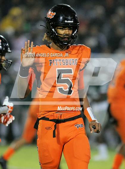 Thumbnail 2 in Pittsburg @ De La Salle (CIF NCS Open Division 1 Championship) photogallery.