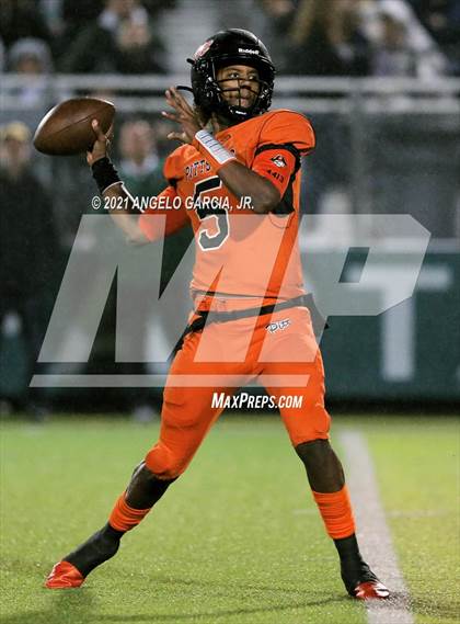Thumbnail 1 in Pittsburg @ De La Salle (CIF NCS Open Division 1 Championship) photogallery.