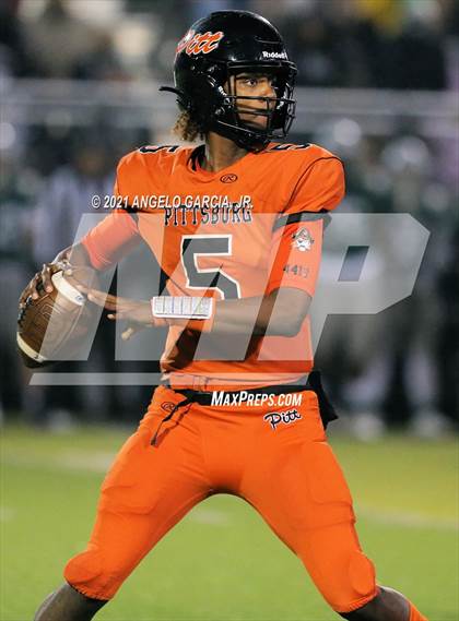 Thumbnail 3 in Pittsburg @ De La Salle (CIF NCS Open Division 1 Championship) photogallery.