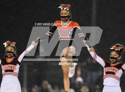Thumbnail 3 in Pittsburg @ De La Salle (CIF NCS Open Division 1 Championship) photogallery.