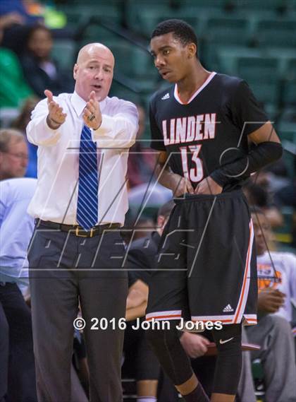 Thumbnail 3 in Linden vs. St. Anthony (NJSIAA Tournament of Champions Final) photogallery.