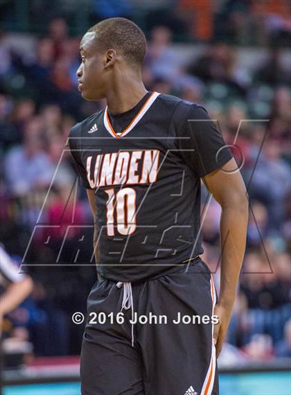 Thumbnail 2 in Linden vs. St. Anthony (NJSIAA Tournament of Champions Final) photogallery.