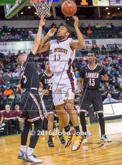 Thumbnail 2 in Linden vs. St. Anthony (NJSIAA Tournament of Champions Final) photogallery.