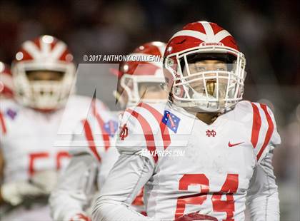Thumbnail 3 in Santa Margarita vs. Mater Dei photogallery.