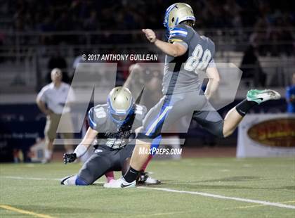 Thumbnail 2 in Santa Margarita vs. Mater Dei photogallery.
