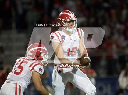 Thumbnail 3 in Santa Margarita vs. Mater Dei photogallery.