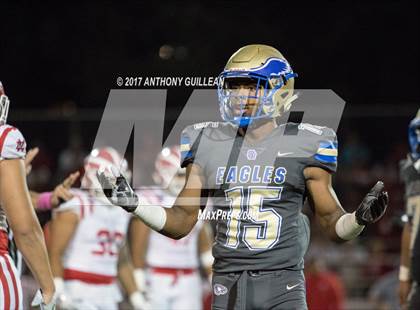 Thumbnail 3 in Santa Margarita vs. Mater Dei photogallery.