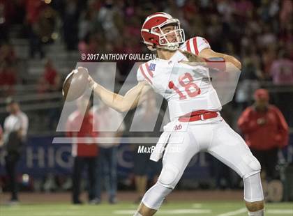 Thumbnail 2 in Santa Margarita vs. Mater Dei photogallery.