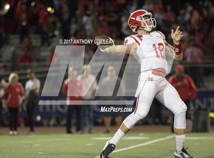 Thumbnail 3 in Santa Margarita vs. Mater Dei photogallery.