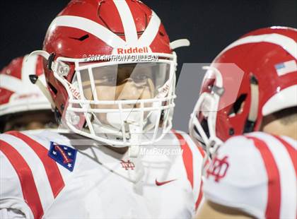 Thumbnail 1 in Santa Margarita vs. Mater Dei photogallery.