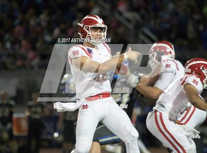 Thumbnail 2 in Santa Margarita vs. Mater Dei photogallery.