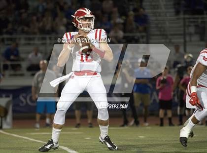 Thumbnail 3 in Santa Margarita vs. Mater Dei photogallery.